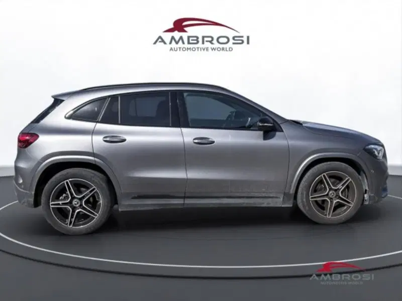 Mercedes-Benz GLA SUV usata a Perugia (5)