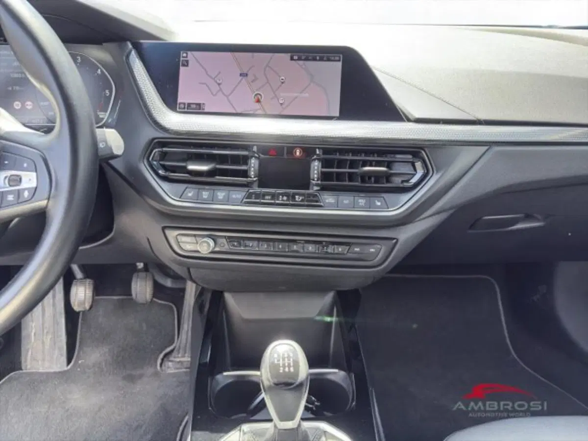 BMW Serie 1 usata a Perugia (15)