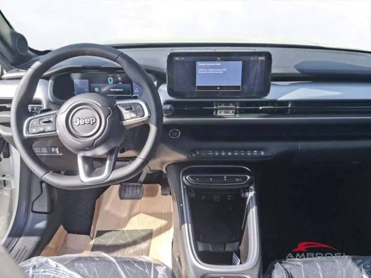 Jeep Avenger nuova a Perugia (15)