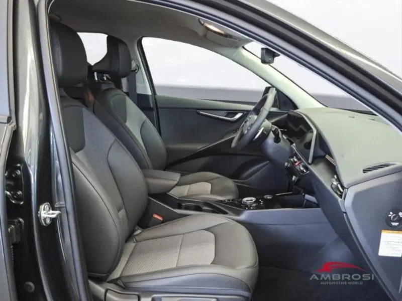 Kia Niro nuova a Perugia (12)