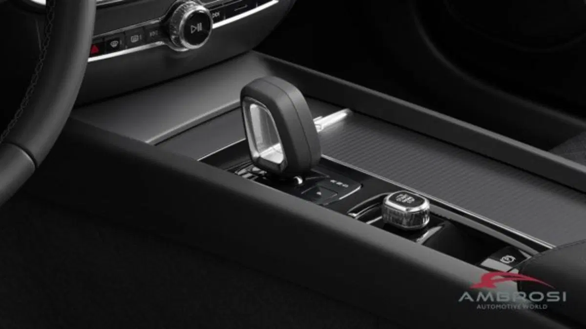 Volvo V60 nuova a Perugia (12)
