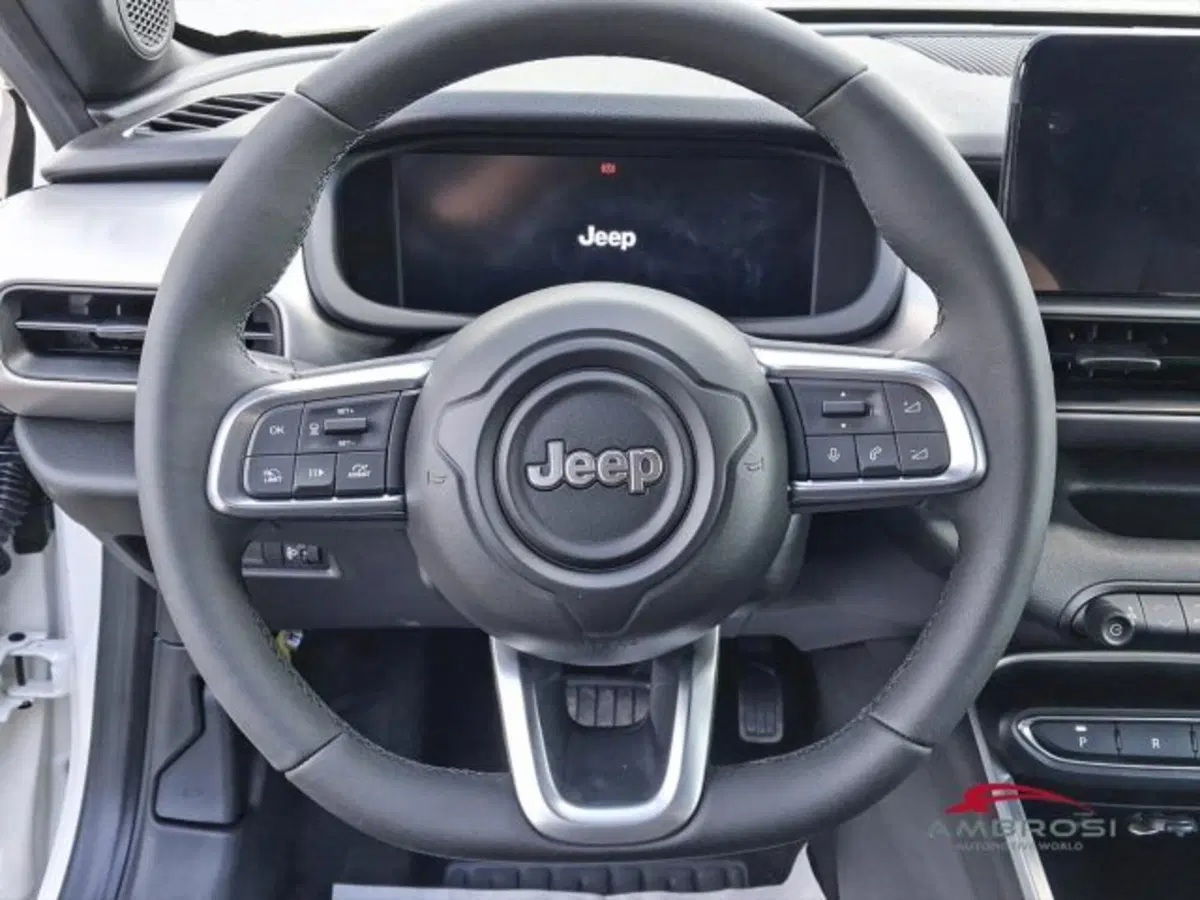 Jeep Avenger nuova a Perugia (13)