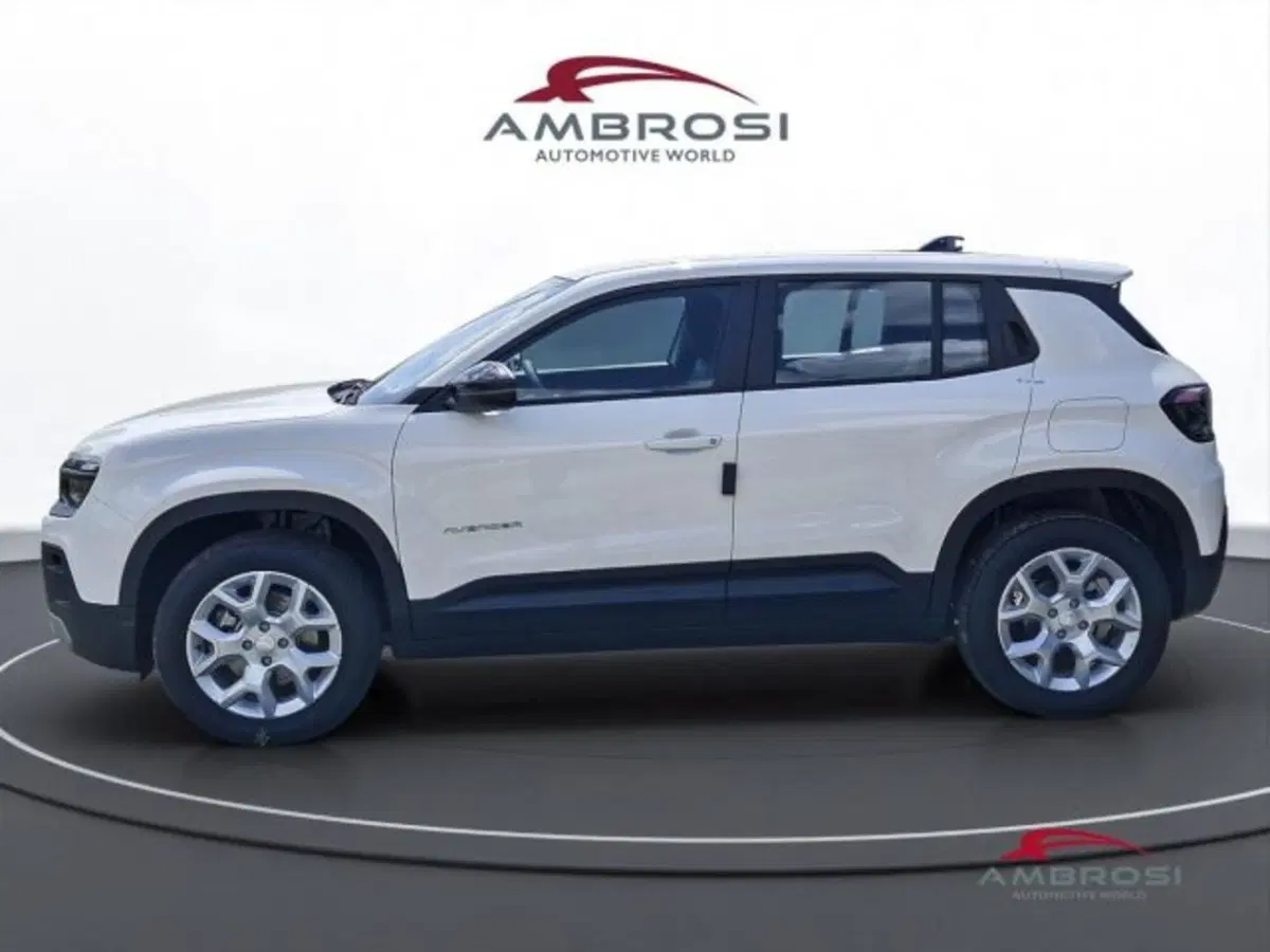 Jeep Avenger nuova a Perugia (6)