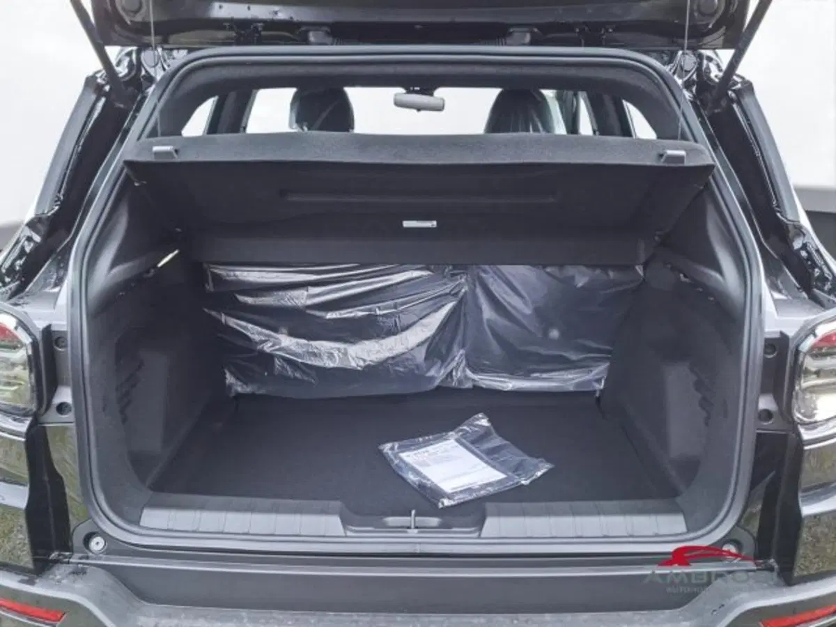 Jeep Avenger nuova a Perugia (9)