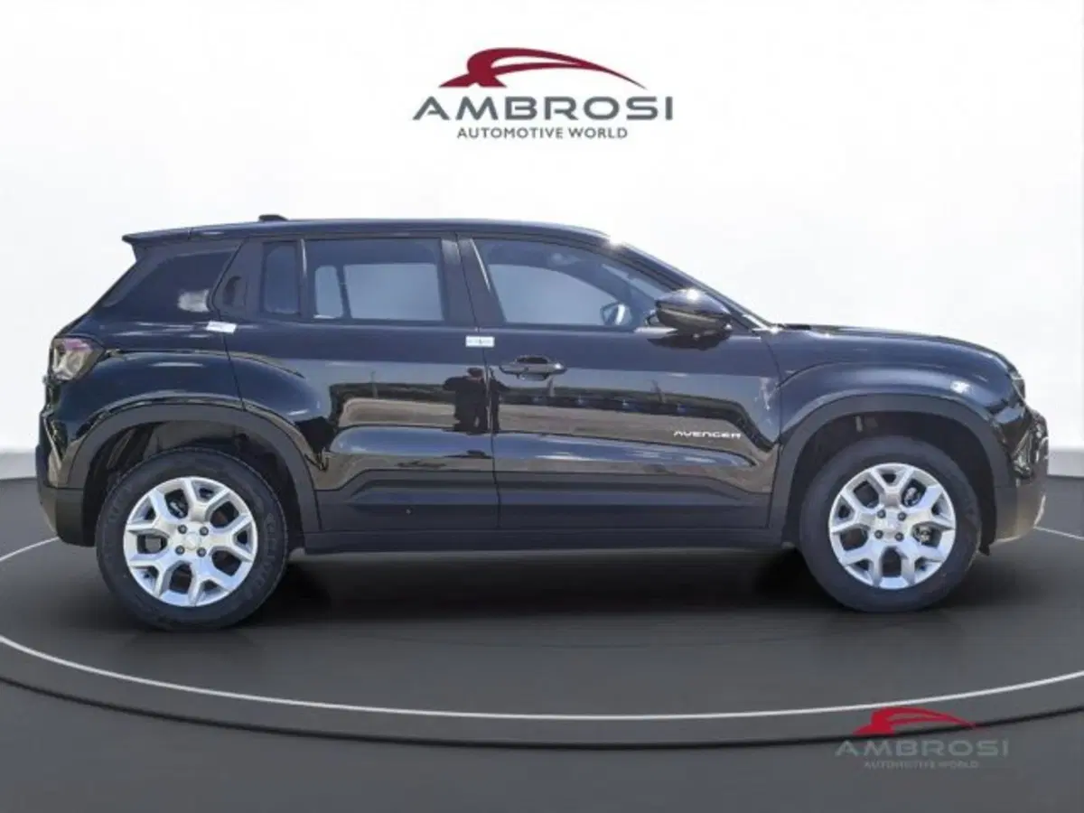 Jeep Avenger nuova a Perugia (5)