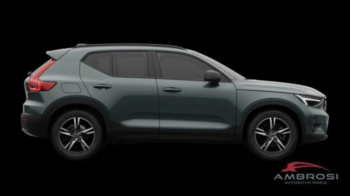 Volvo XC40 nuova a Perugia (6)