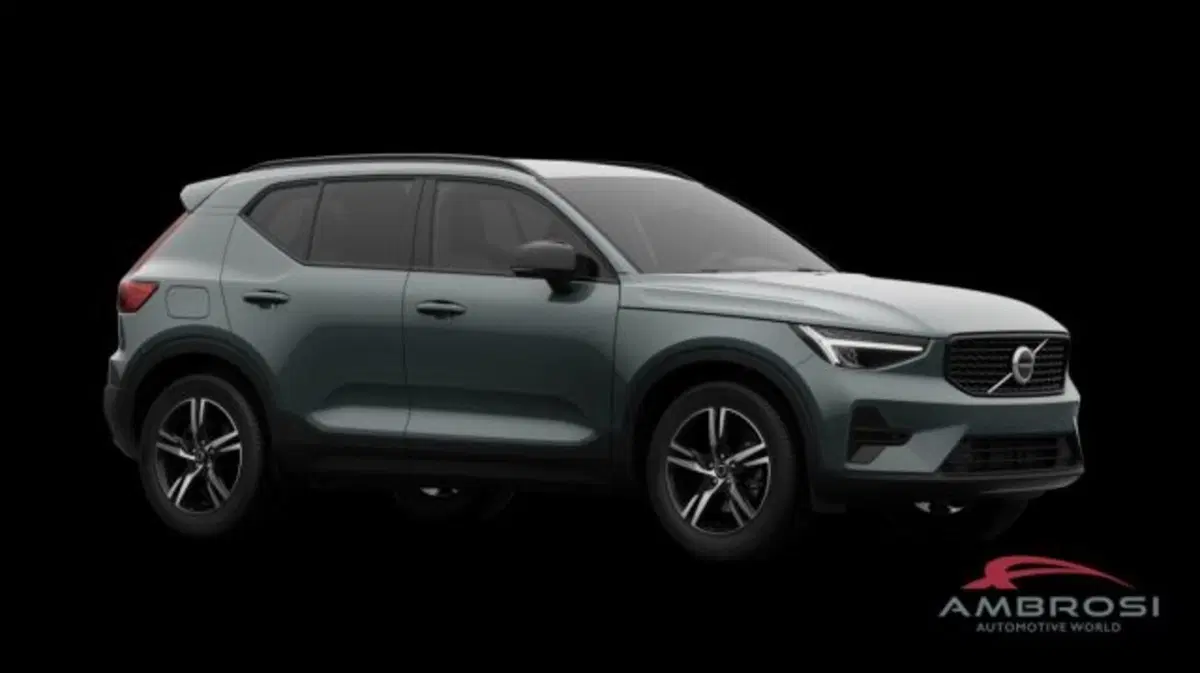 Volvo XC40 nuova a Perugia (7)