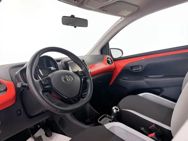 Toyota Aygo usata a Monza e Brianza (11)