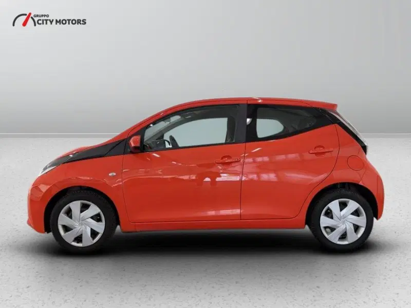 Toyota Aygo usata a Monza e Brianza (3)
