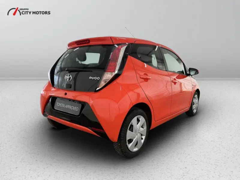 Toyota Aygo usata a Monza e Brianza (6)