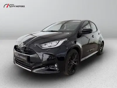 Toyota Yaris Cross 1.5h GR Sport Black Sky fwd 116cv e-cvt del 2025 usata a Monza