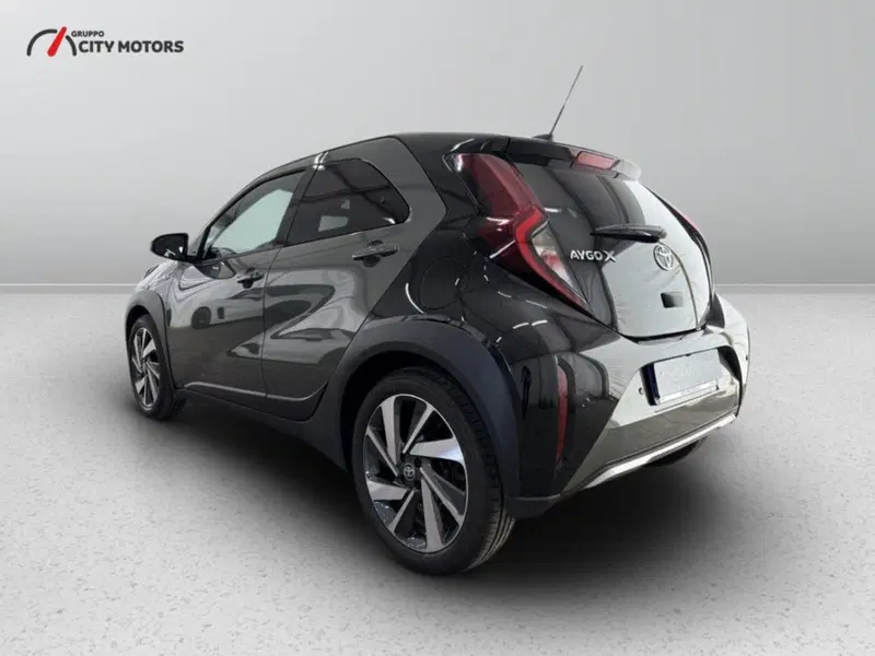 Toyota Aygo X usata a Monza e Brianza (5)