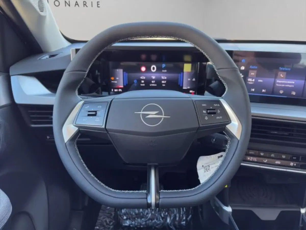 Opel Frontera nuova a Perugia (12)