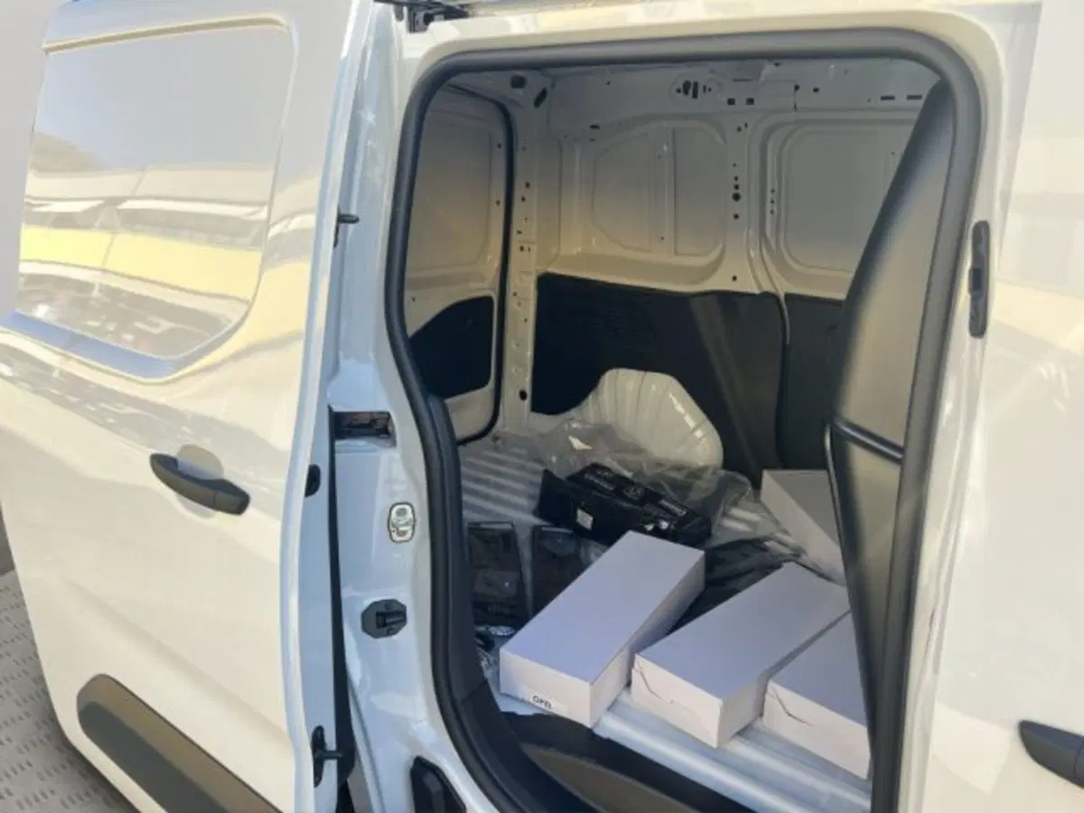 Opel Combo Furgone nuova a Perugia (20)