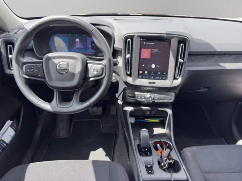 Volvo XC40 usata a Perugia (11)