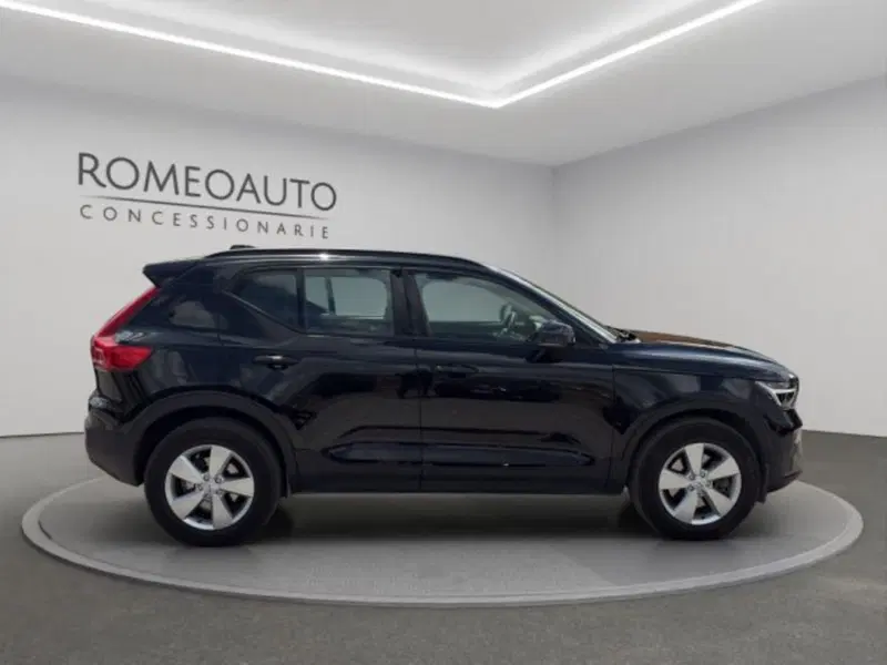 Volvo XC40 usata a Perugia (7)