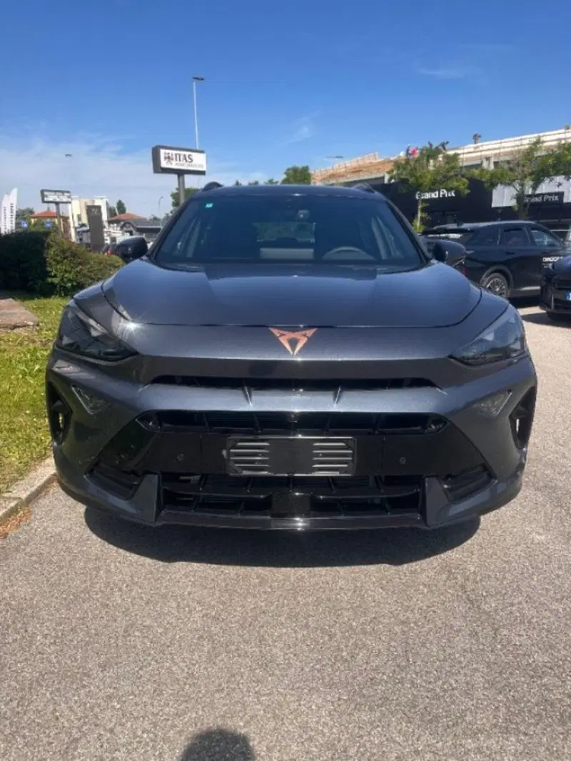 Cupra Formentor nuova a Bologna (2)