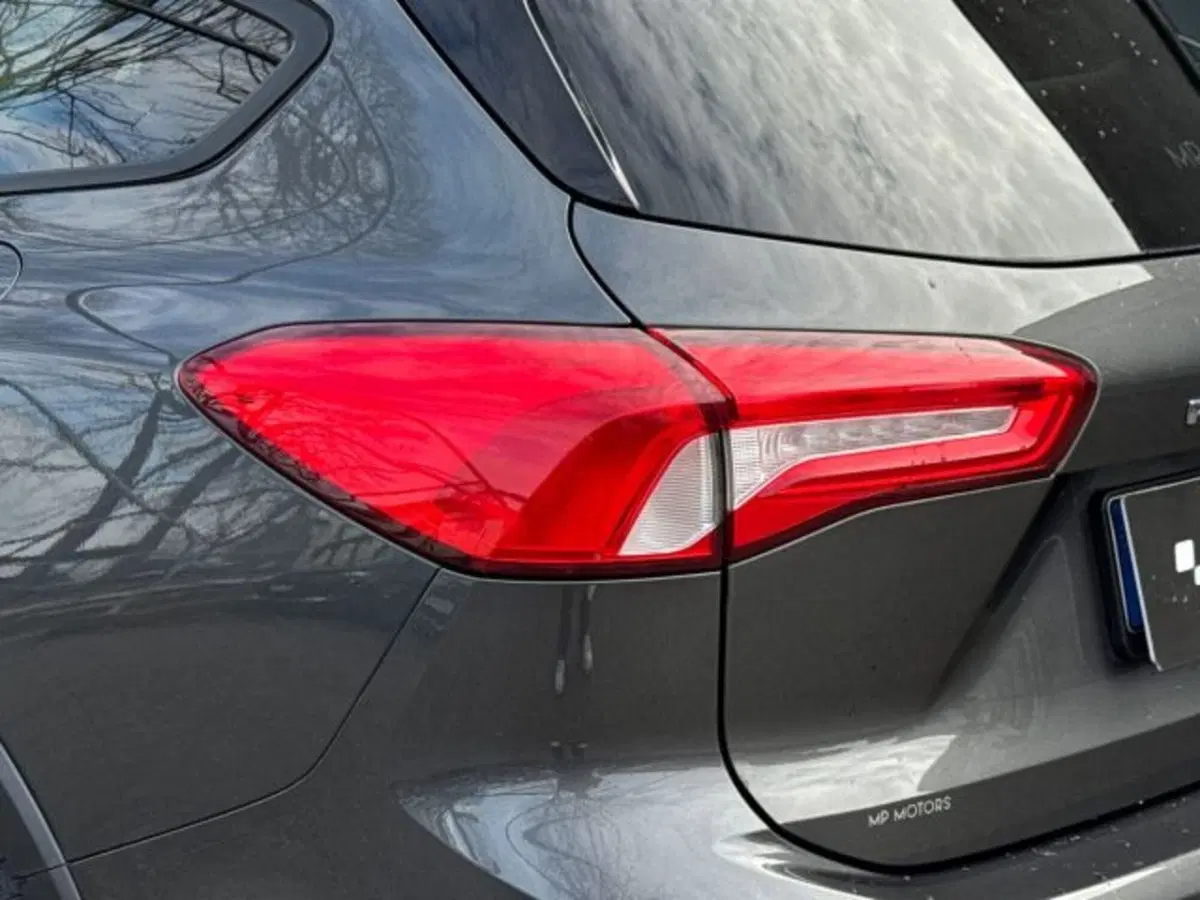 Ford Focus Station Wagon usata a Bologna (8)