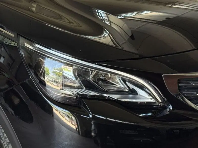 Peugeot 5008 usata a Bologna (7)