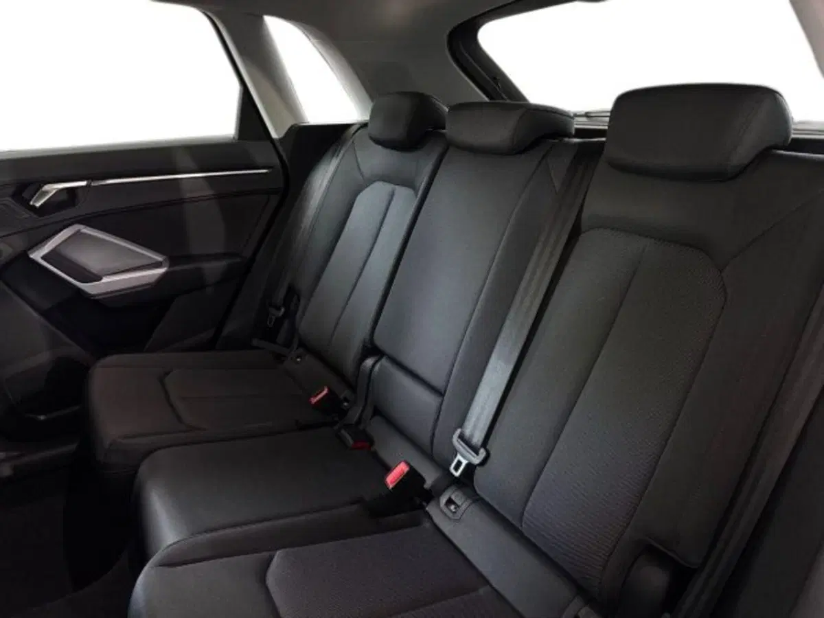 Audi Q3 Sportback usata a Bologna (13)