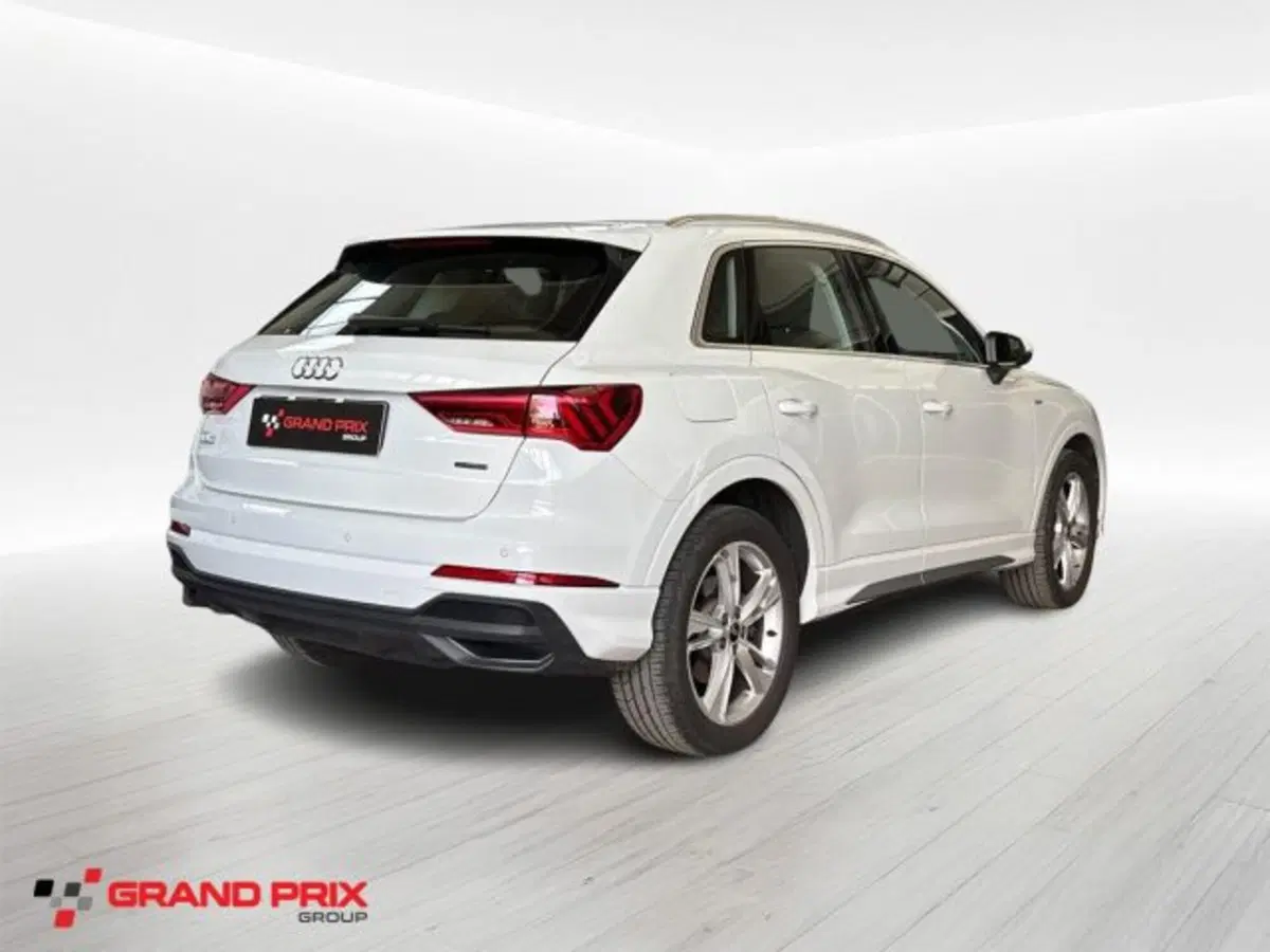 Audi Q3 Sportback usata a Bologna (2)