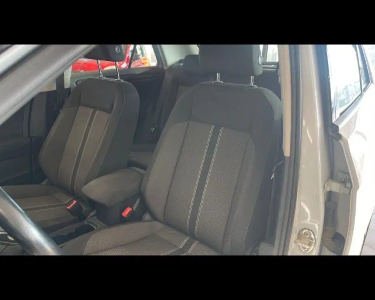 Volkswagen T-Roc usata a Bologna (15)