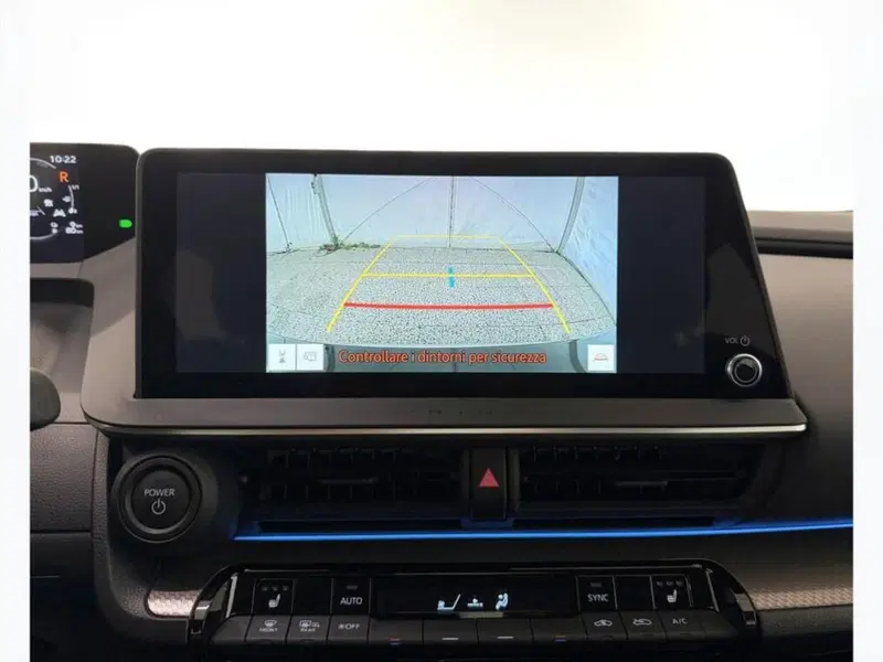 Toyota Prius Plug-in usata a Monza e Brianza (13)