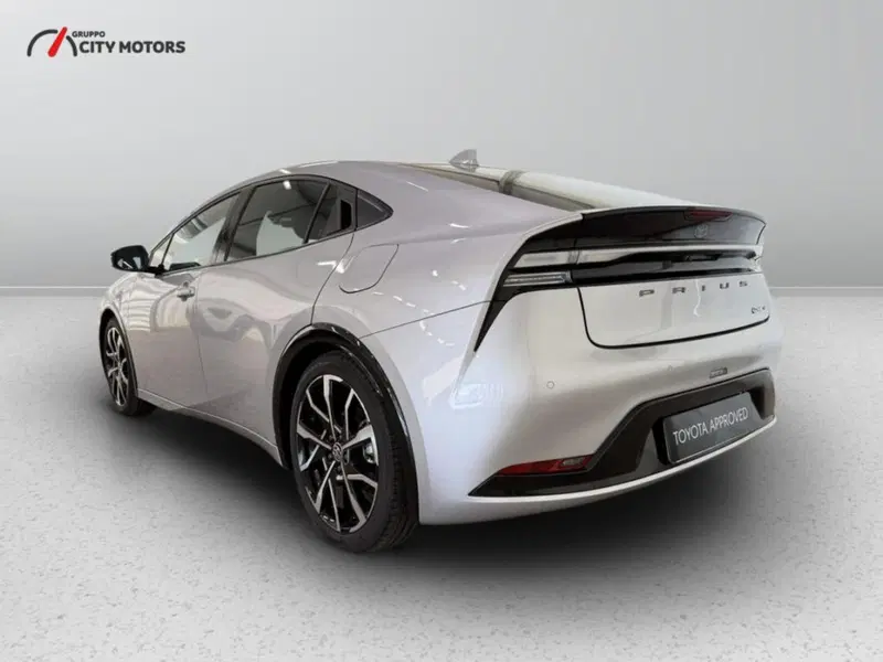 Toyota Prius Plug-in usata a Monza e Brianza (4)