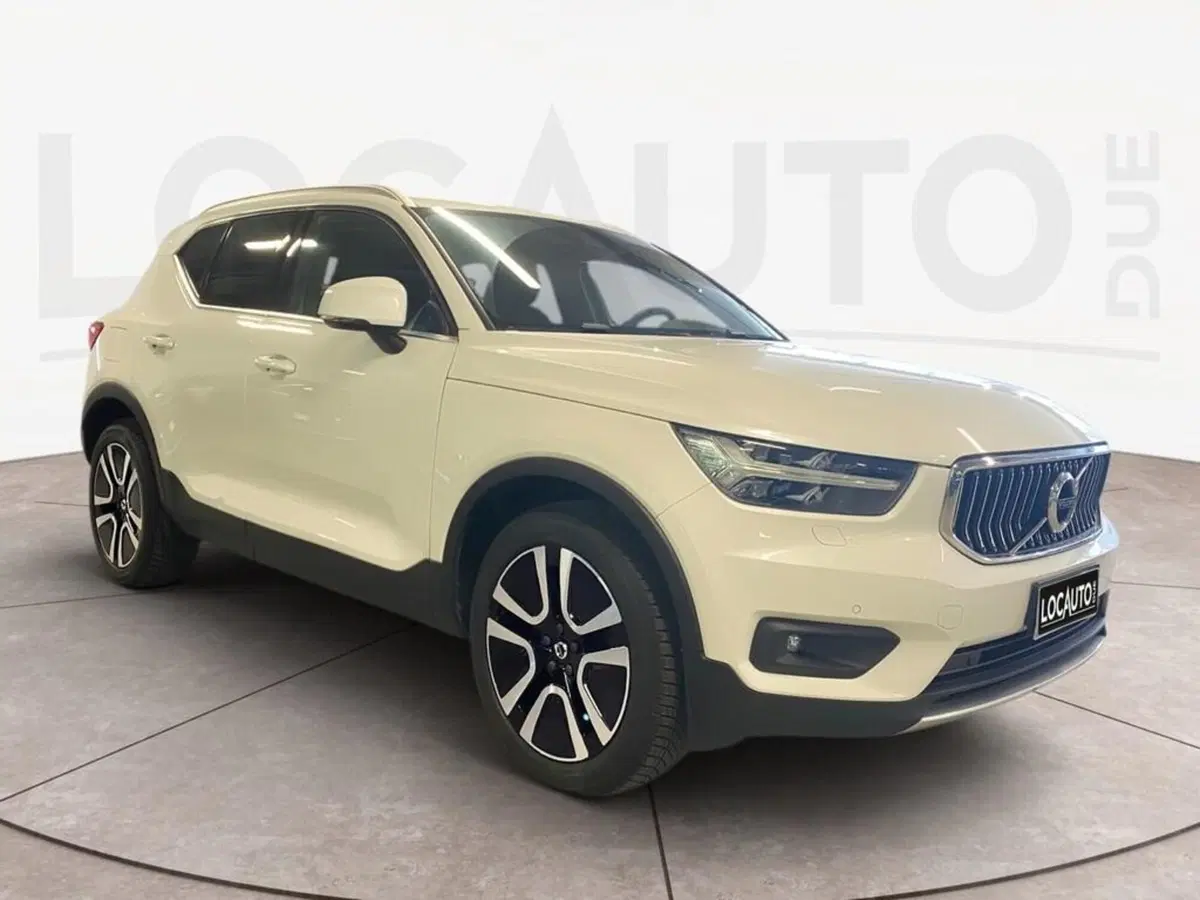 Volvo XC40 usata a Torino (3)