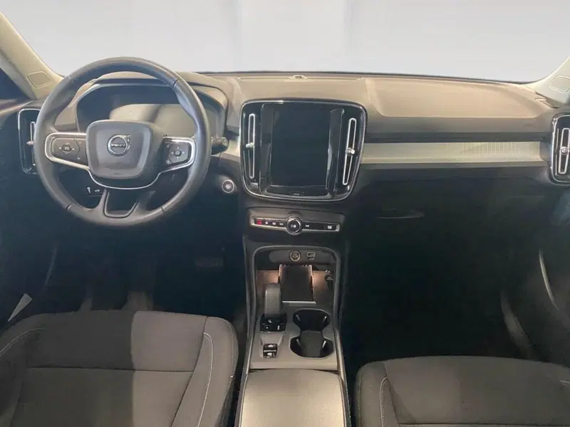 Volvo XC40 usata a Torino (6)