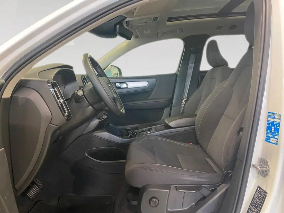 Volvo XC40 usata a Torino (7)