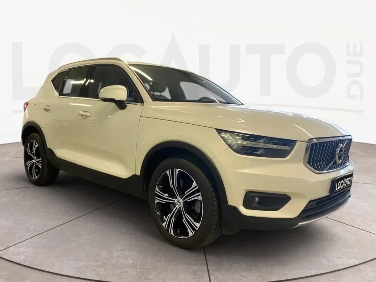 Volvo XC40 usata a Torino (3)