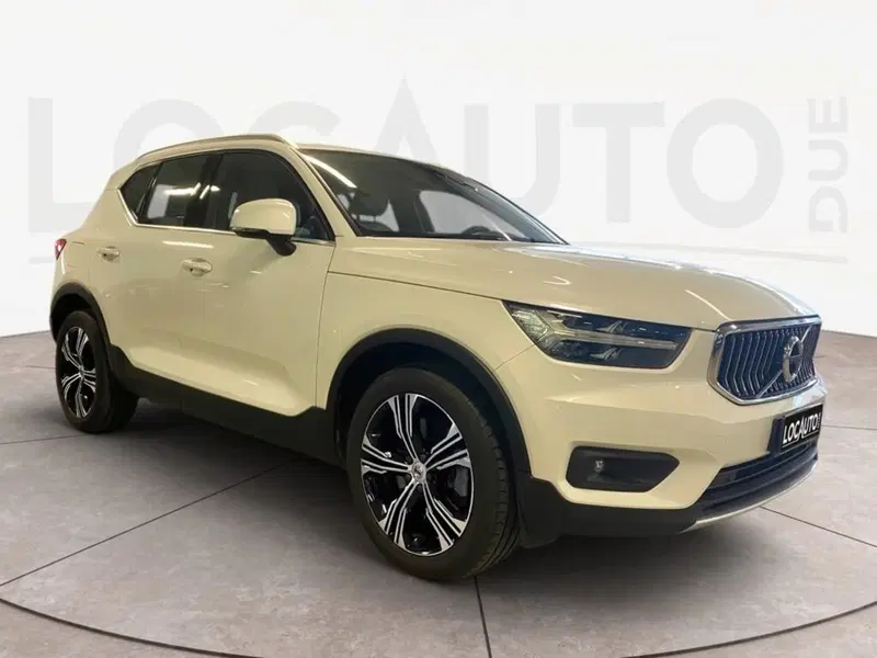 Volvo XC40 usata a Torino (3)