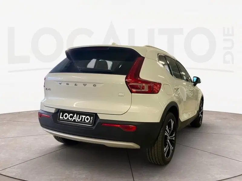 Volvo XC40 usata a Torino (4)