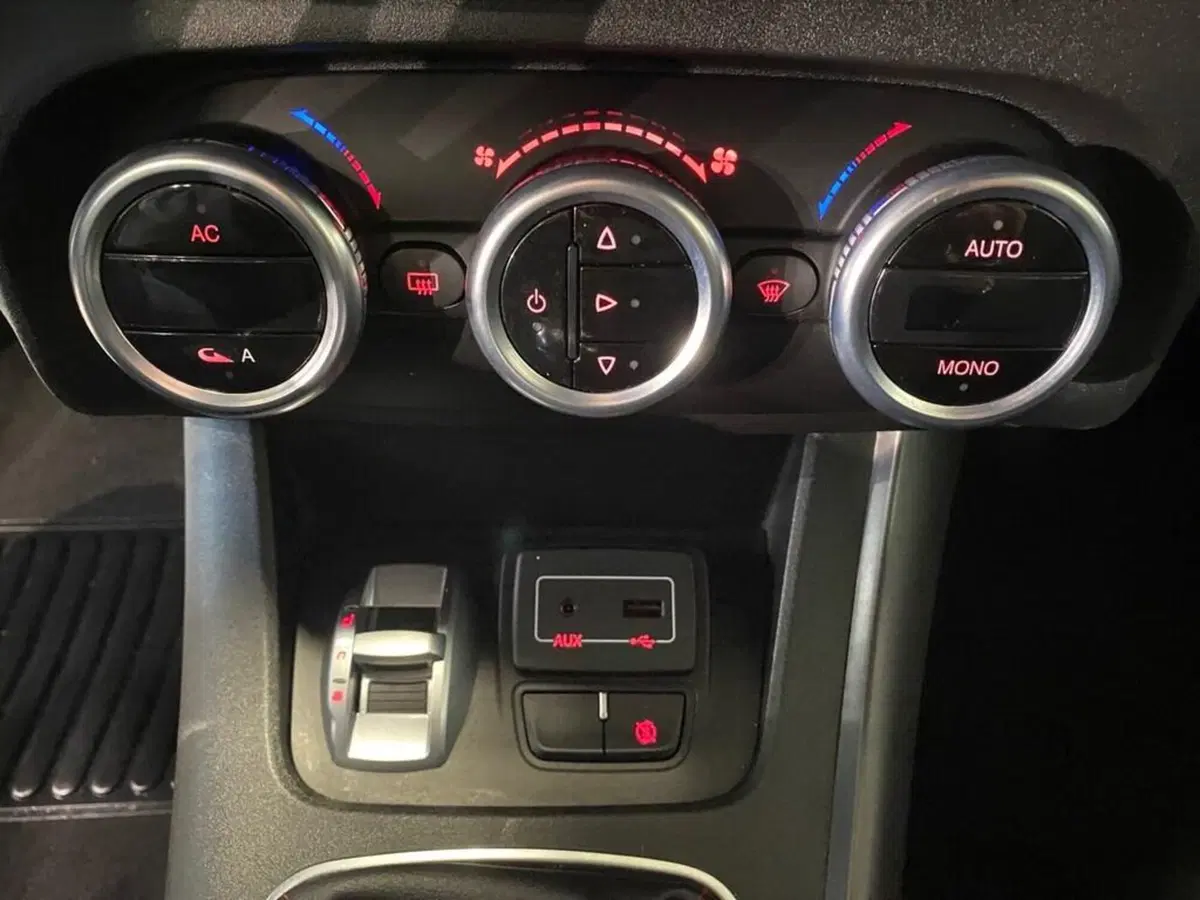 Alfa Romeo Giulietta usata a Torino (11)