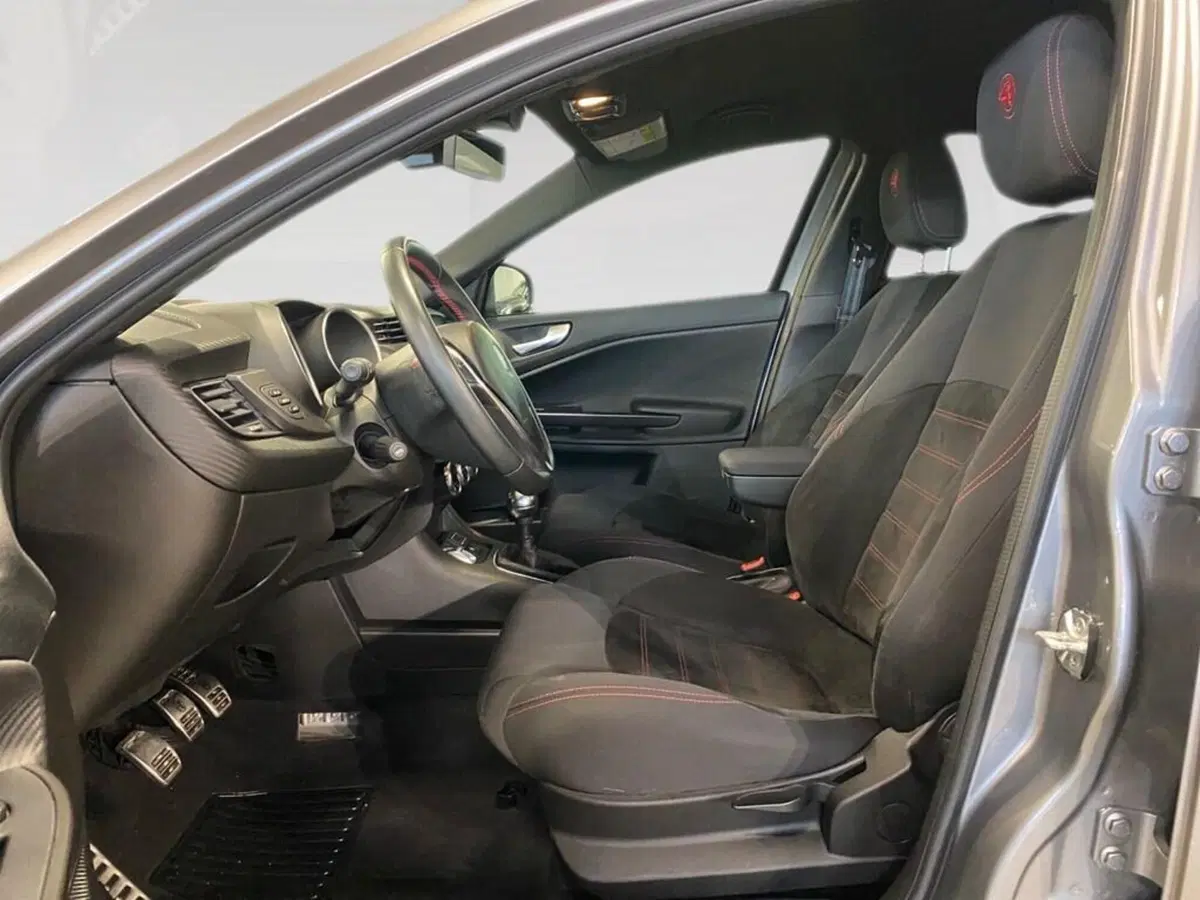 Alfa Romeo Giulietta usata a Torino (7)