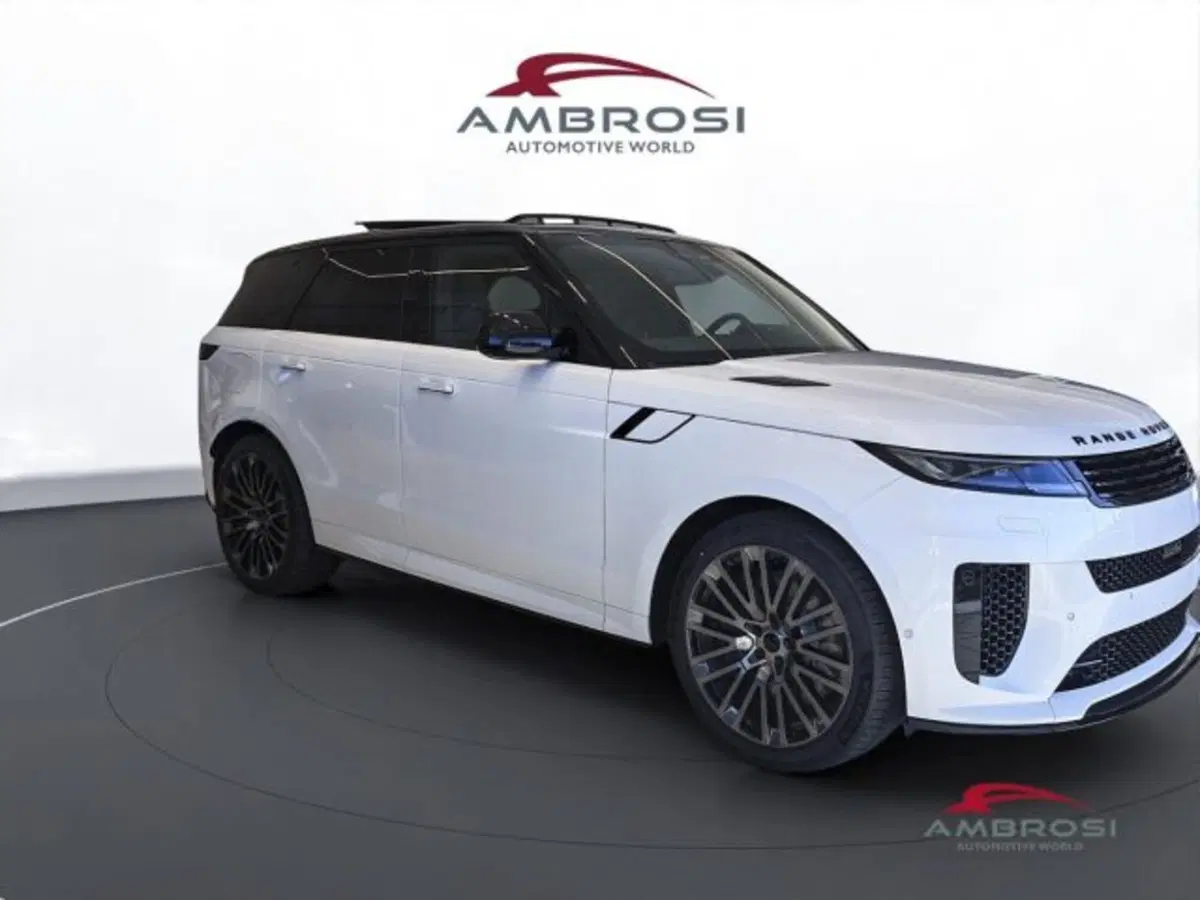 Land Rover Range Rover Sport nuova a Perugia (2)