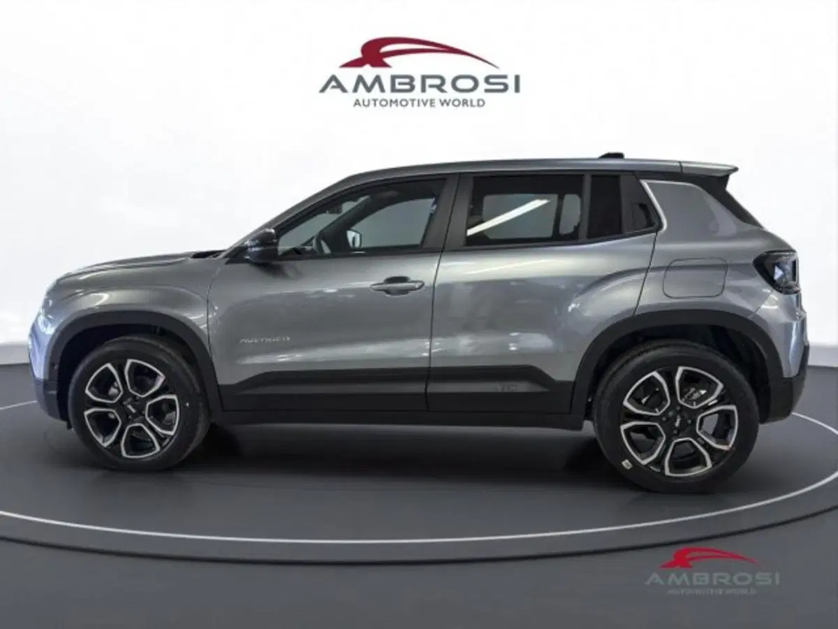 Jeep Avenger nuova a Perugia (6)