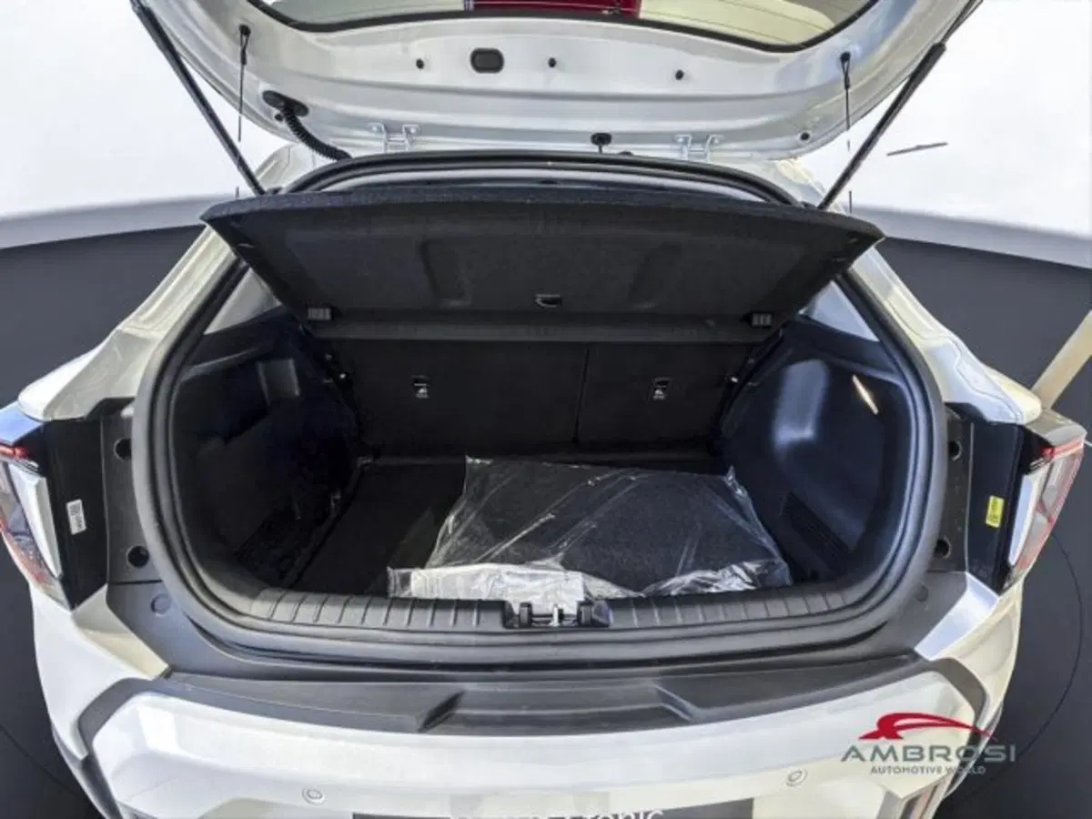 Kia Stonic nuova a Perugia (9)