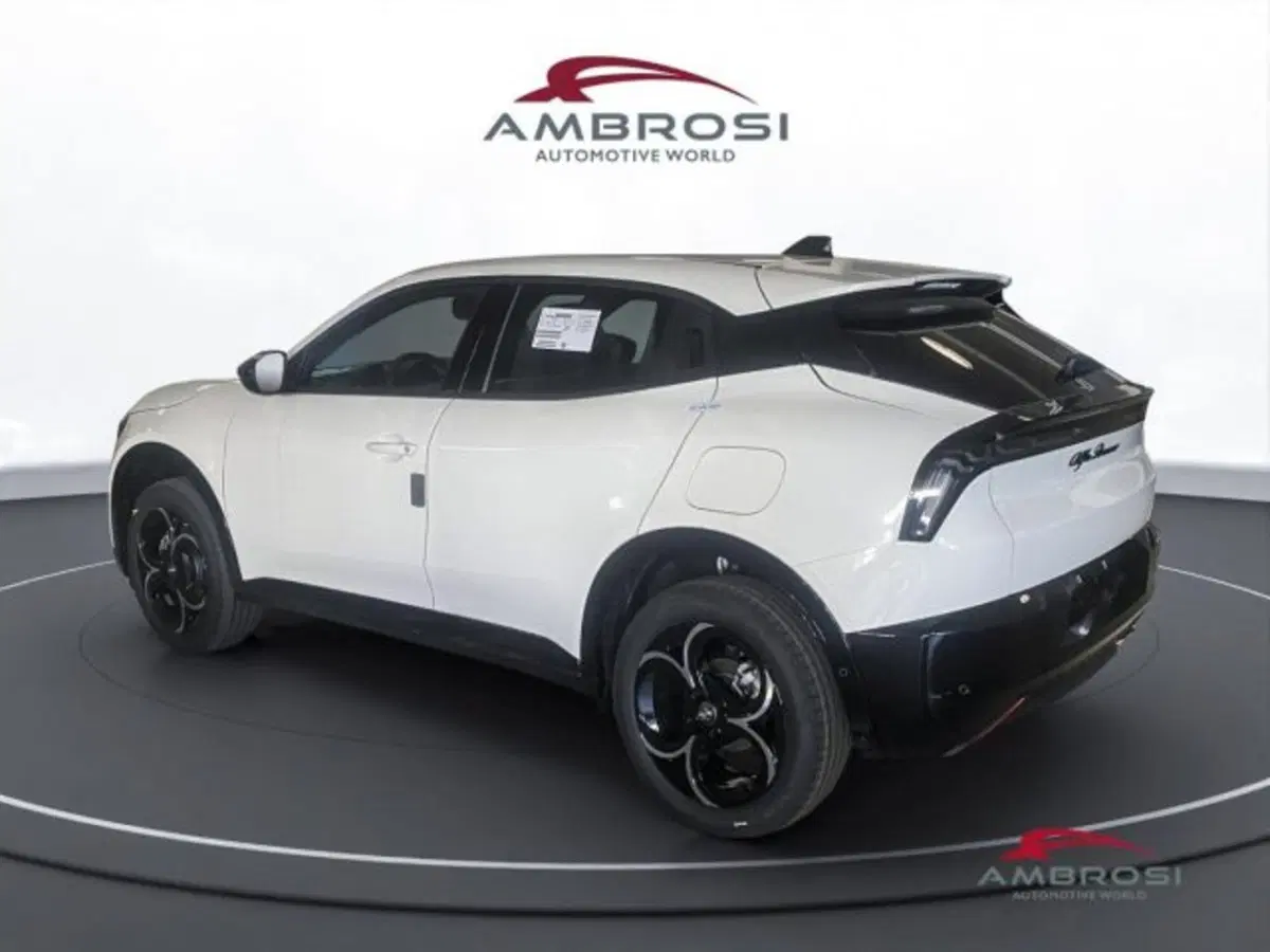 Alfa Romeo Junior nuova a Perugia (5)