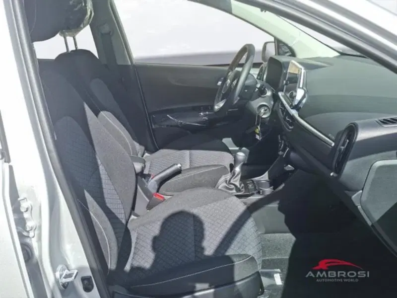 Kia Picanto nuova a Perugia (12)