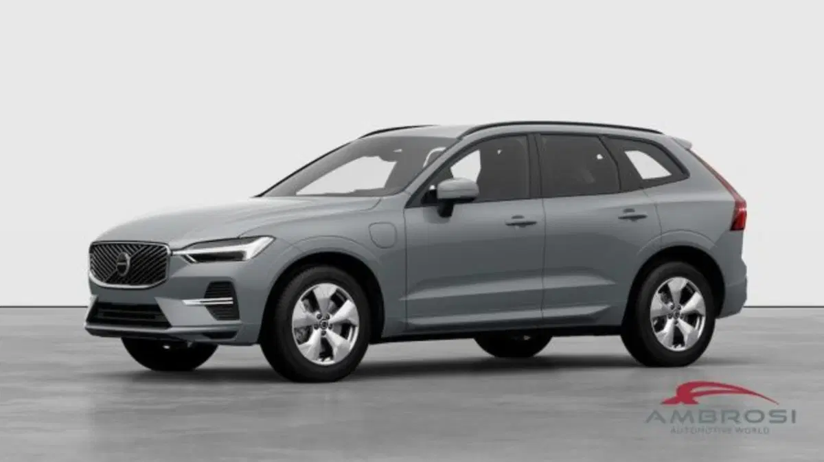 Volvo XC60 nuova a Perugia