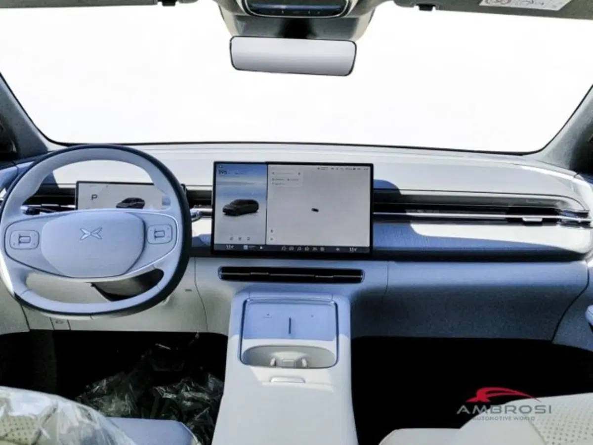 XPeng G6 nuova a Perugia (12)