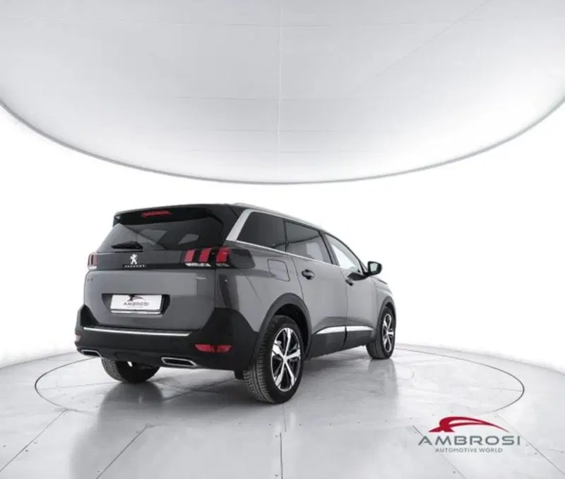 Peugeot 5008 usata a Perugia (3)
