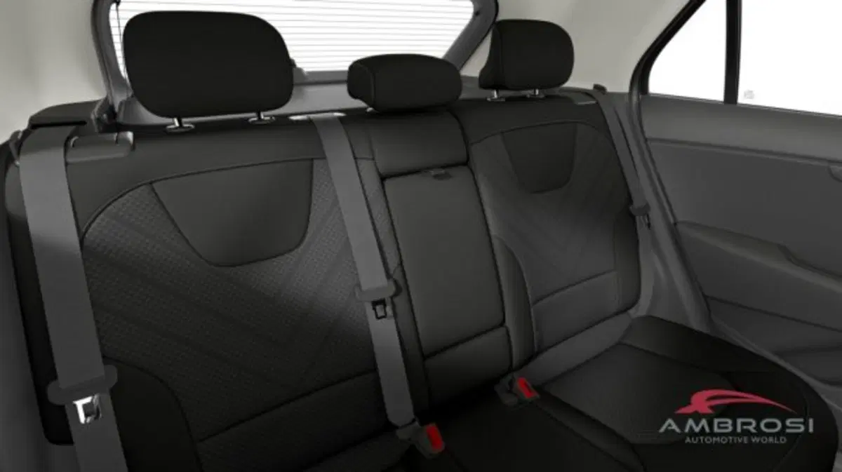 Kia Niro nuova a Perugia (11)