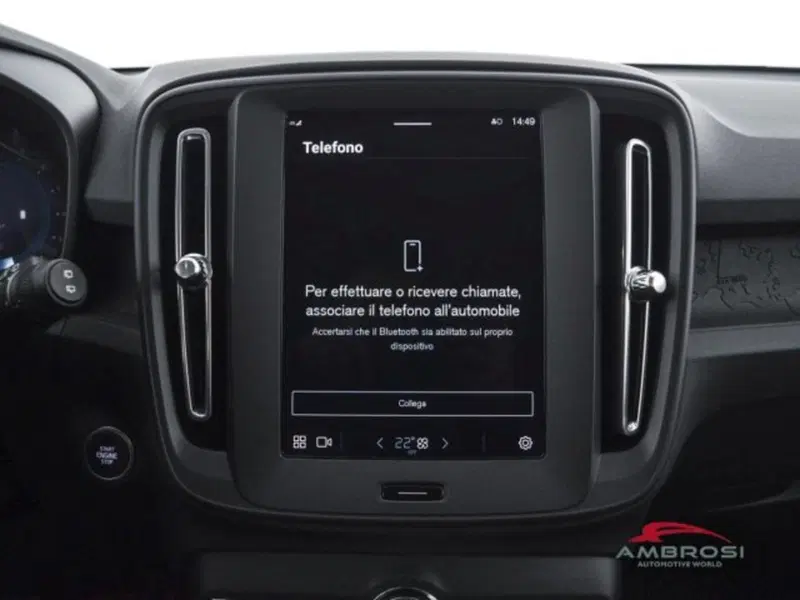 Volvo XC40 nuova a Perugia (15)