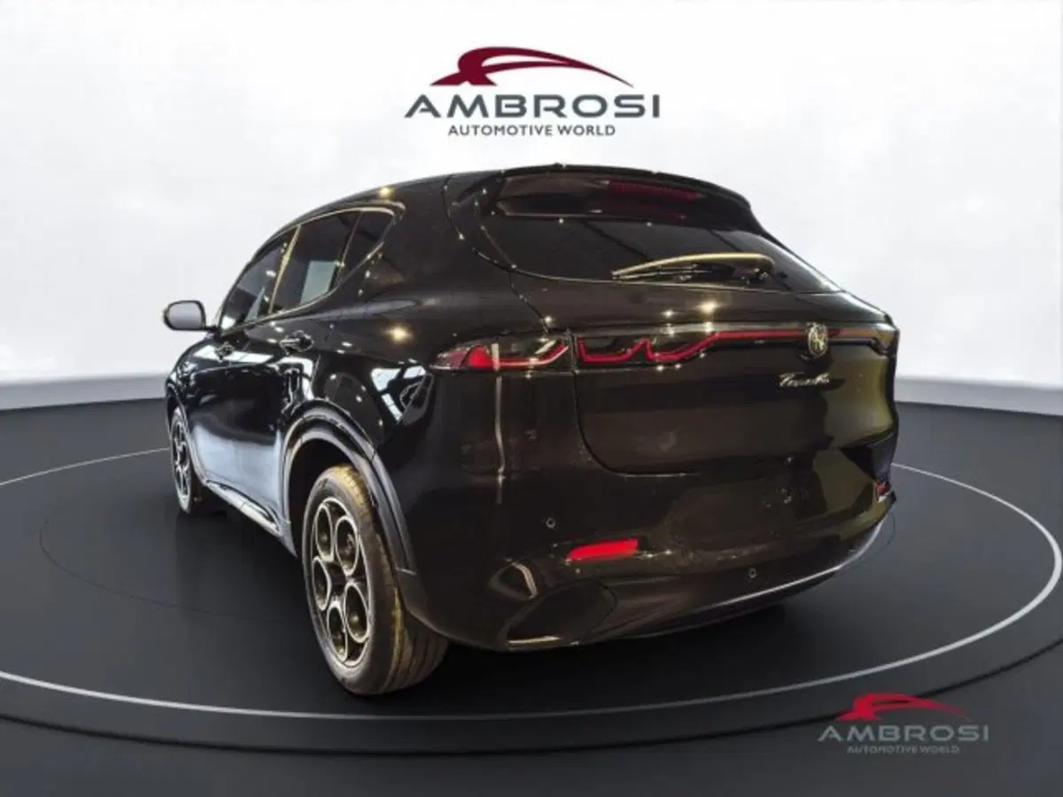 Alfa Romeo Tonale nuova a Perugia (4)