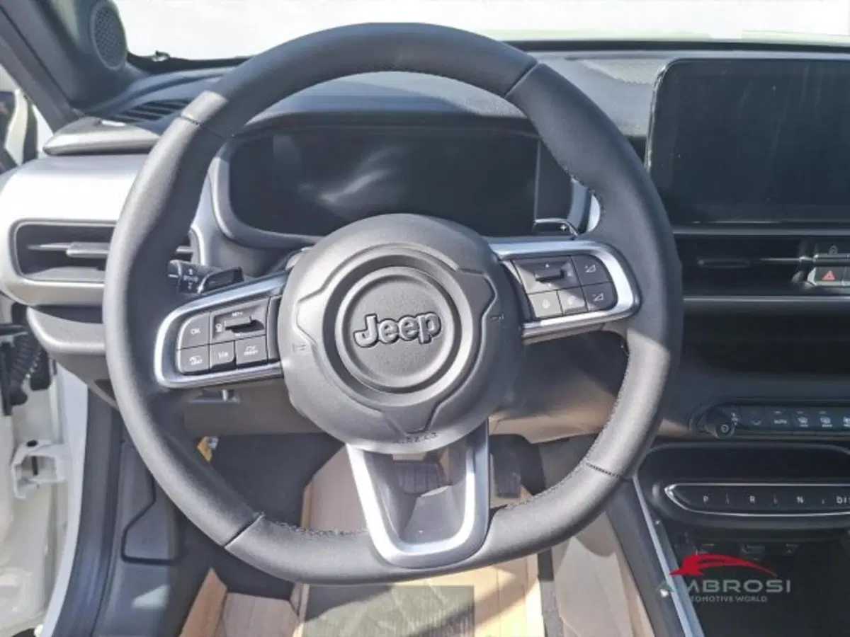 Jeep Avenger nuova a Perugia (14)