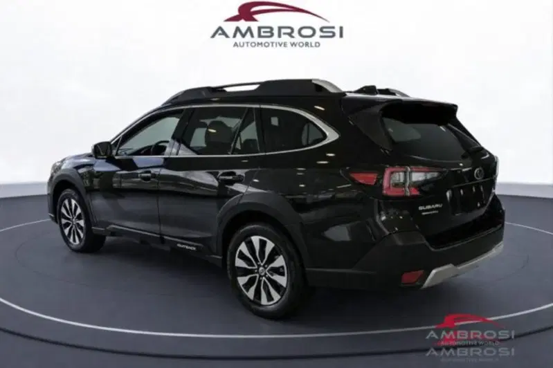 Subaru Outback nuova a Perugia (3)