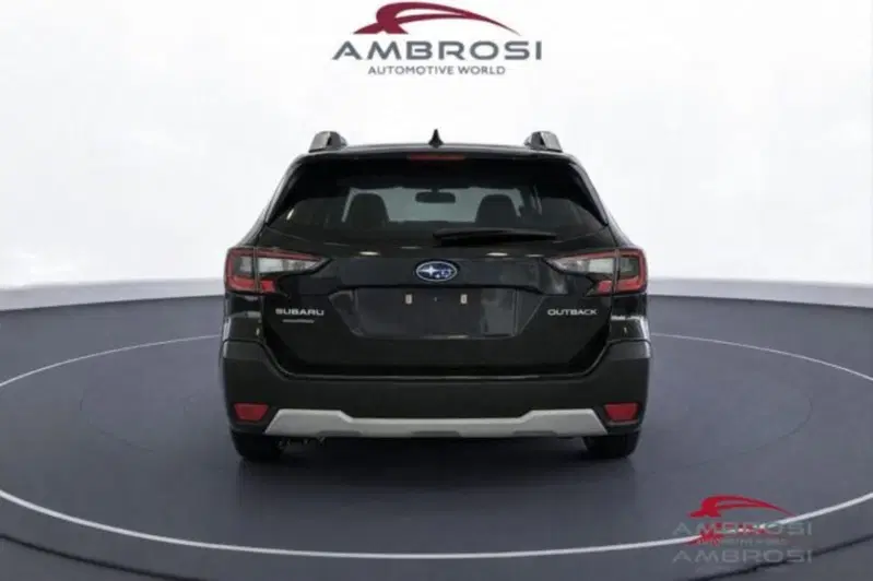 Subaru Outback nuova a Perugia (4)